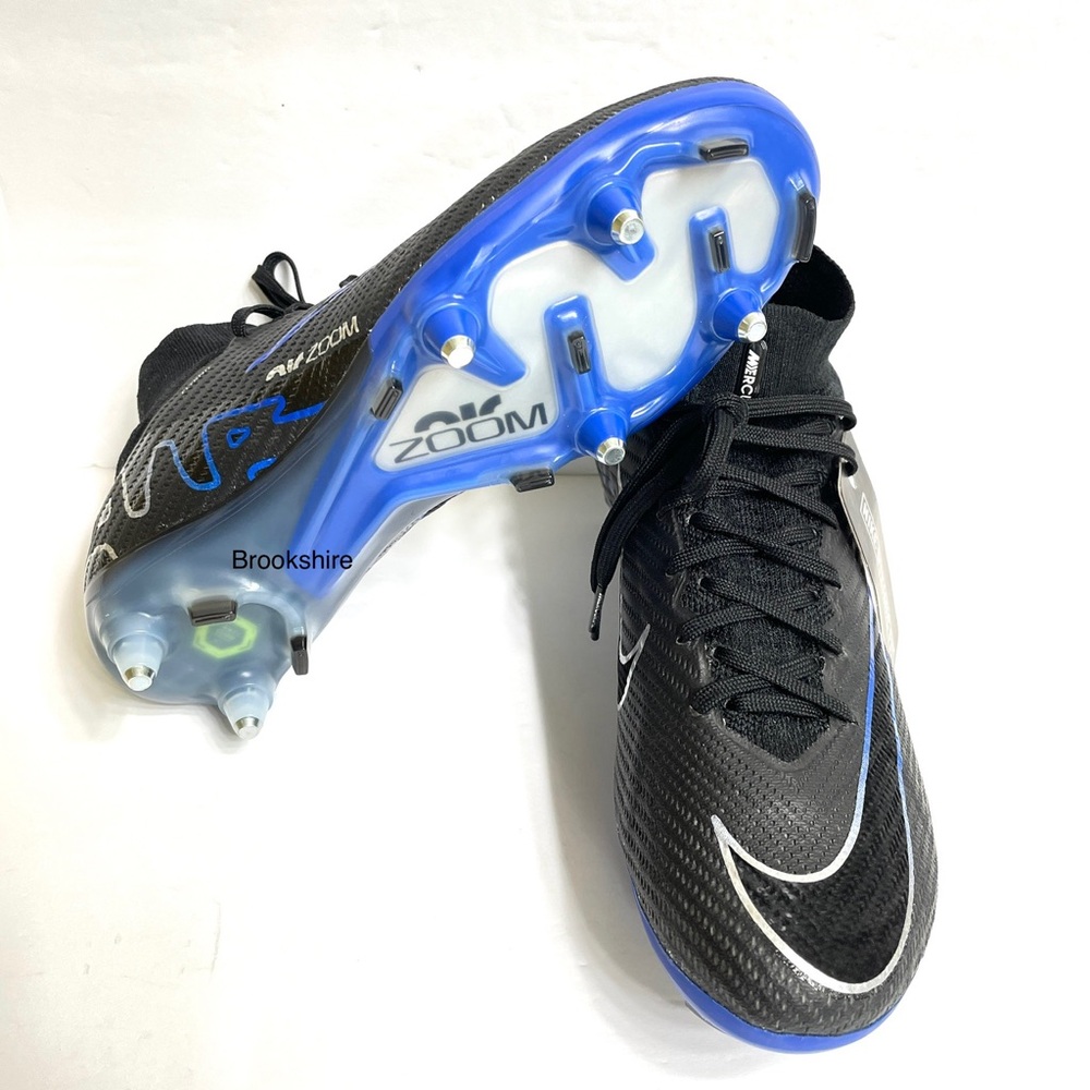 Men's Black and Blue Athletic Shoes
